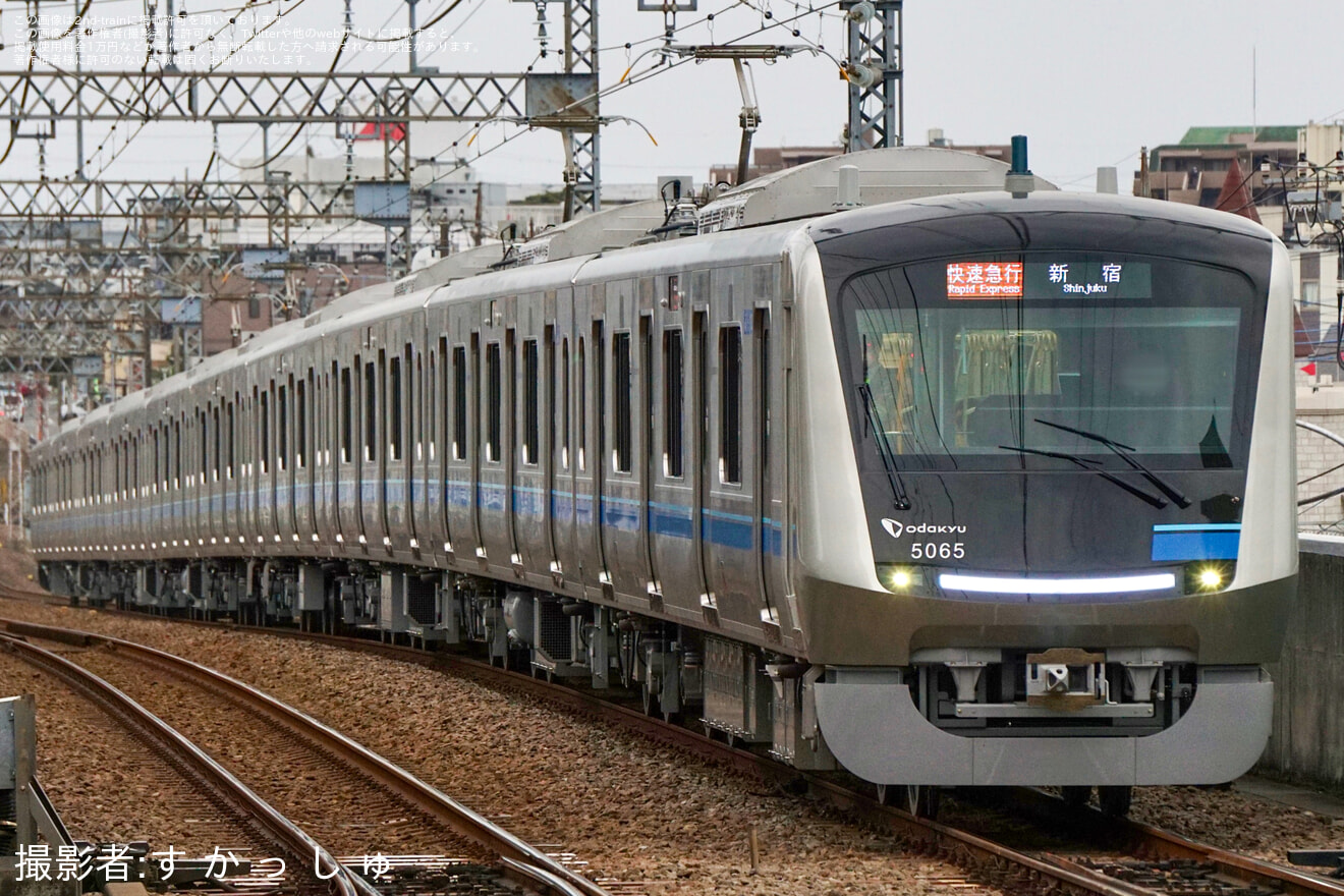 【小田急】小田急5000形5065×10(5065F)営業運転開始の拡大写真