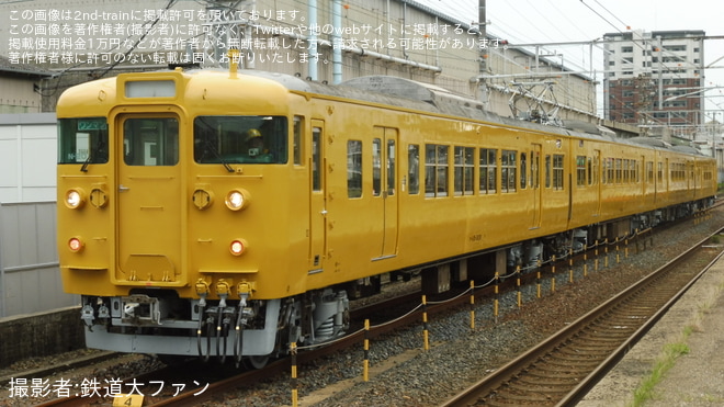 【JR西】115系N-20編成が側面行き先表示器がLED化され出場を幡生駅で撮影した写真