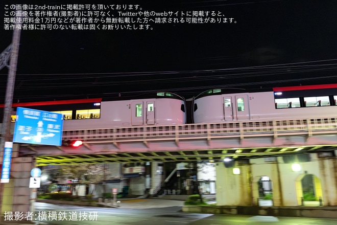 【JR東】E259系クラNe001編成+クラNe014編成が横須賀線 品川～逗子間で試運転（3枚目）