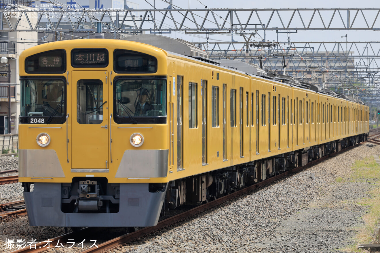 【西武】2000系2465F+2047Fが新宿線8両各停を代走の拡大写真