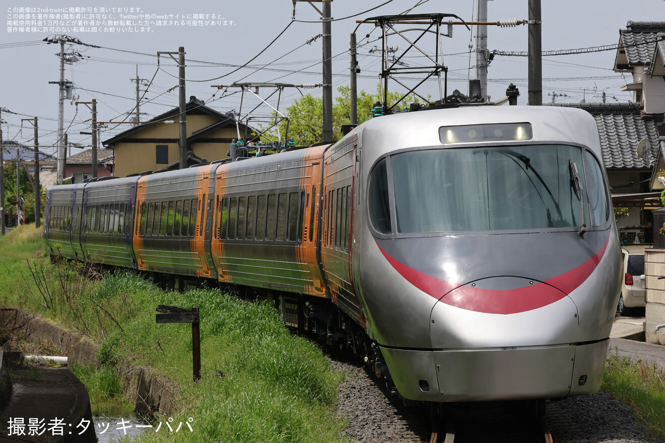 【JR四】8000系L6編成が検査を終えて多度津工場出場の拡大写真