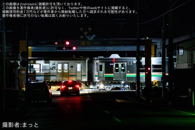【JR東】E723系5000番台B-1編成が701系に牽引され山形新幹線車両センターへ搬入を不明で撮影した写真