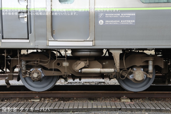 【JR四】8600系E13編成が多度津工場出場 - 多度津駅にて撮影