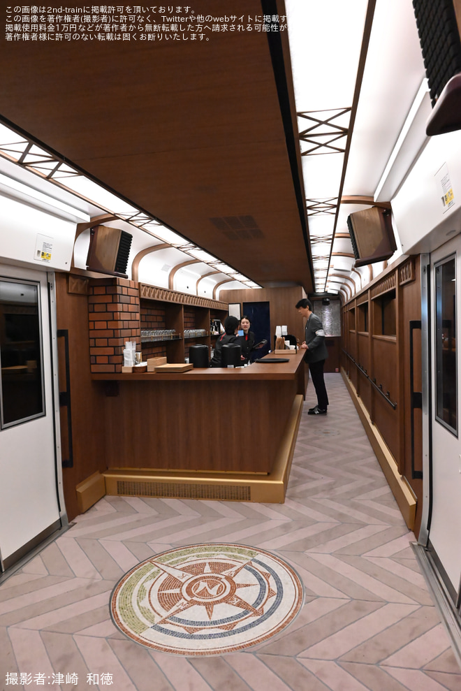 【南海】2000系2001F「GRAN天空」が営業運転を開始を不明で撮影した写真