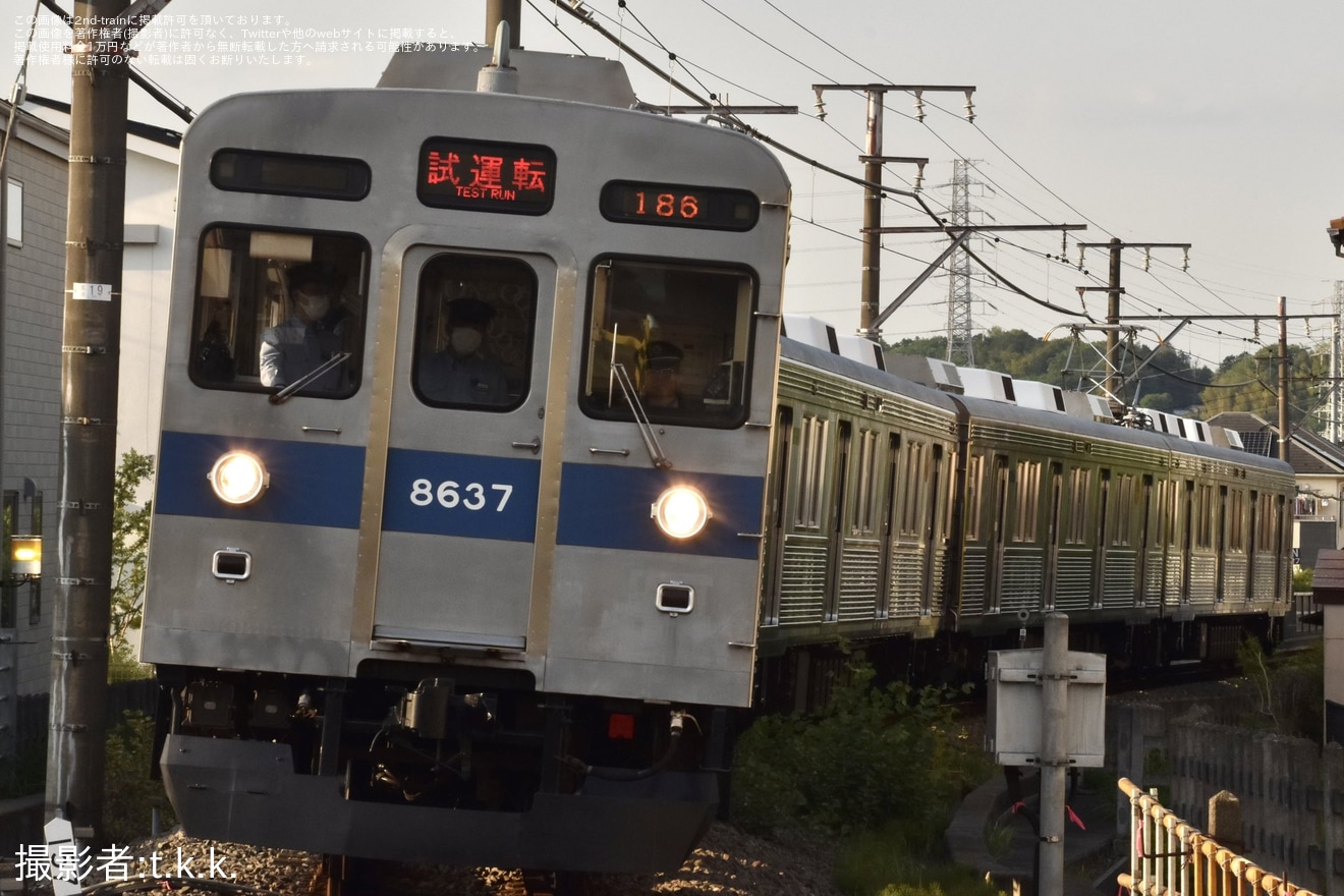 【東急】8500系8637Fがこどもの国線で乗務員訓練の拡大写真