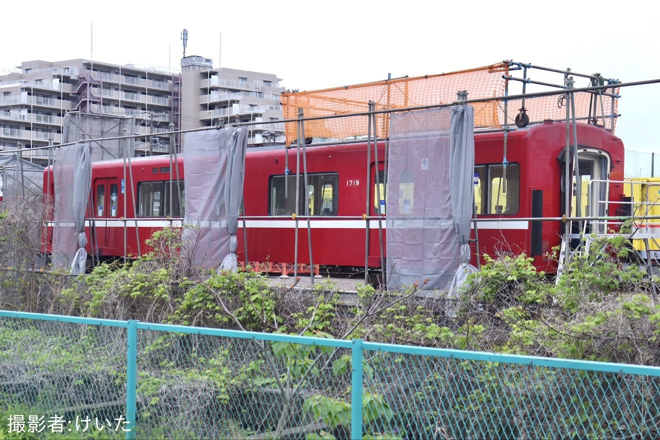 【京急】1500形1719編成1719号車廃車陸送の拡大写真