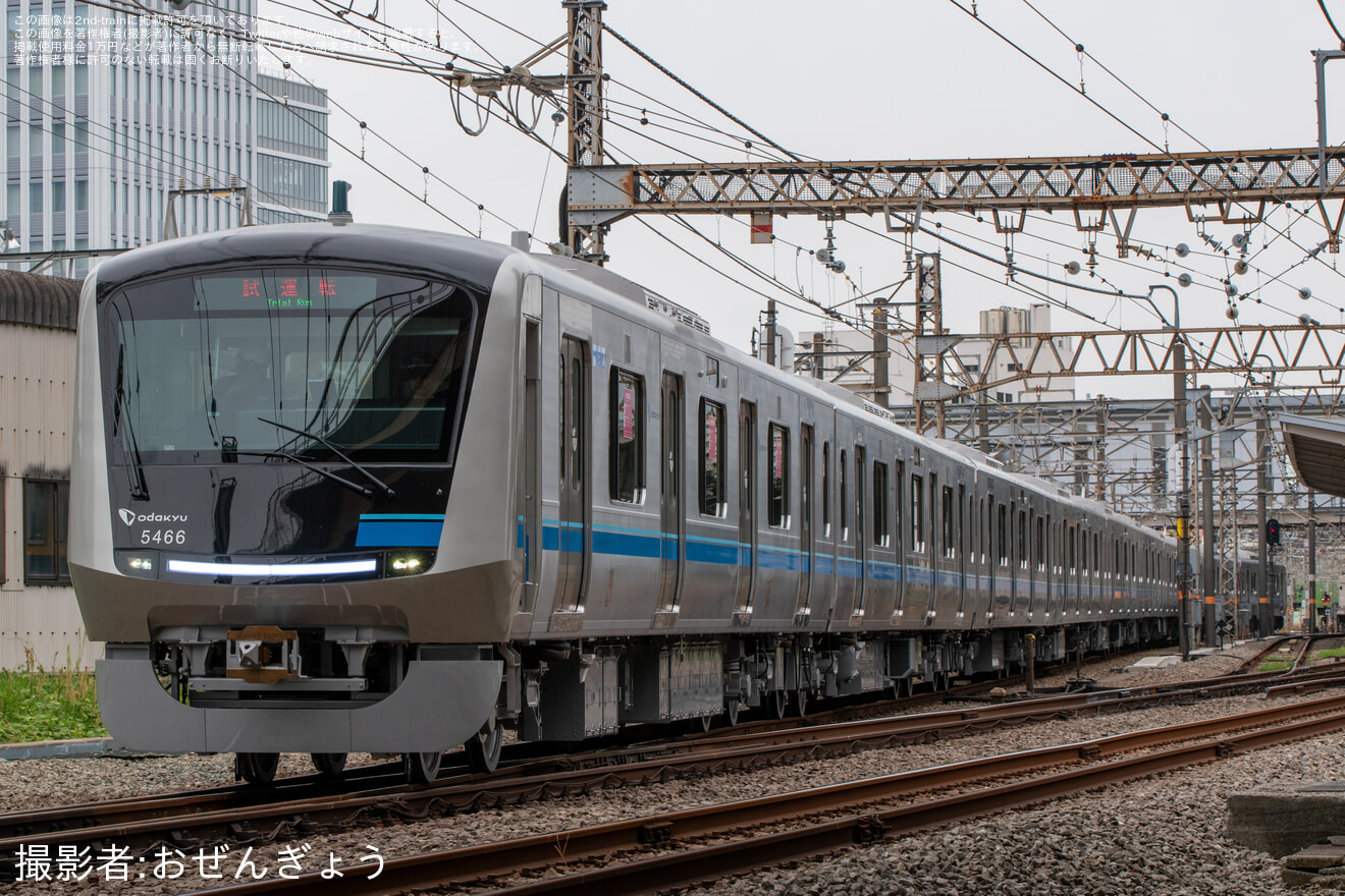 【小田急】5000形5066F(5066×10)新車性能確認試運転の拡大写真