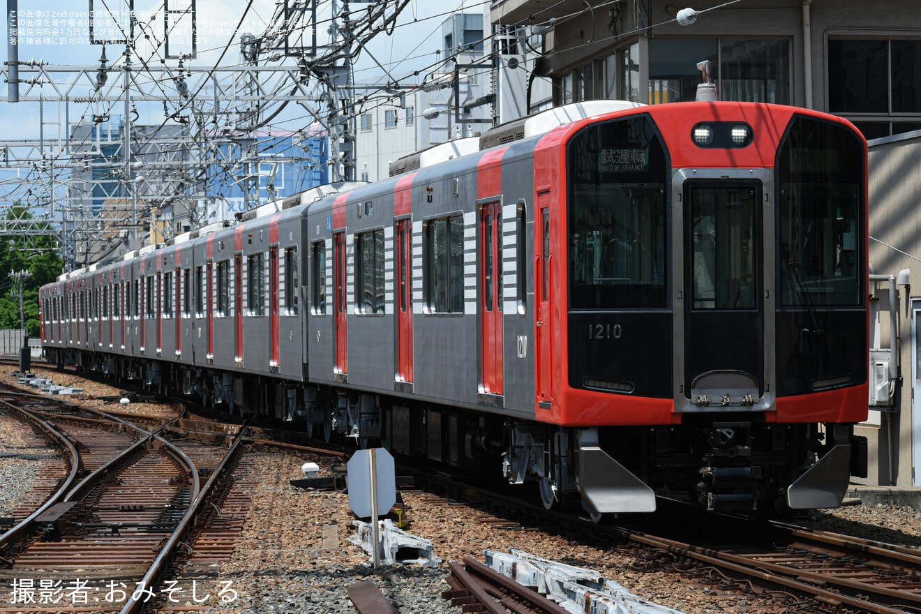 【阪神】1000系1210F(HS60)(「Re Vermilion（リ・バーミリオン）」塗装に変更)尼崎工場出場試運転の拡大写真