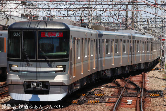 【メトロ】13000系13129FがATO関連試運転を鷺沼駅で撮影した写真