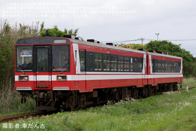 【鹿臨】6000形6011+6016使用 鹿島サッカースタジアム行き特別列車が神栖発で運転を鹿島サッカースタジアム～神栖間で撮影した写真