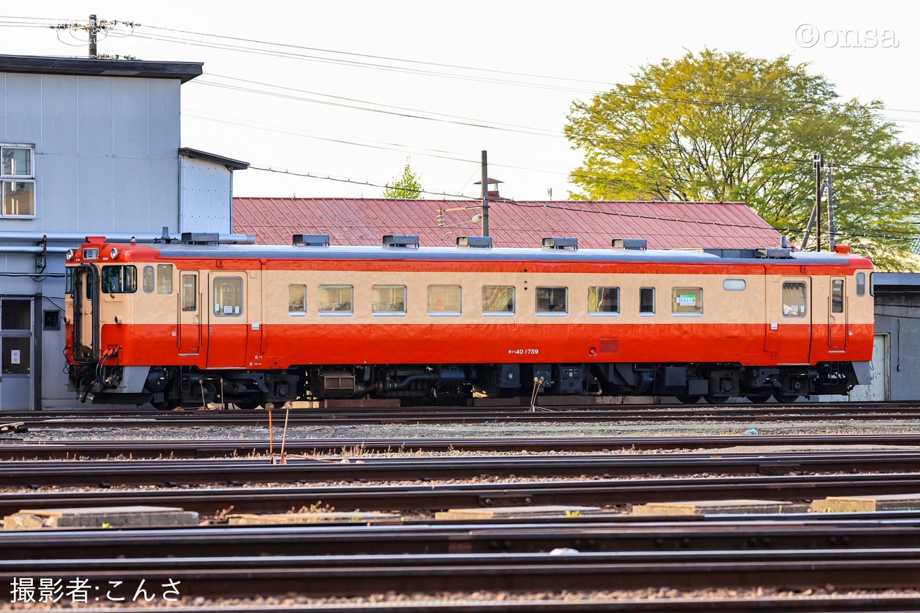 【JR北】キハ40-1759の所属表記が苗穂運転所を示す「札ナホ」に書き換えの拡大写真