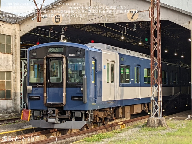 【近鉄】1440系VW38が1A系に準じた青系新塗装に 既存車にも新カラーが波及を不明で撮影した写真
