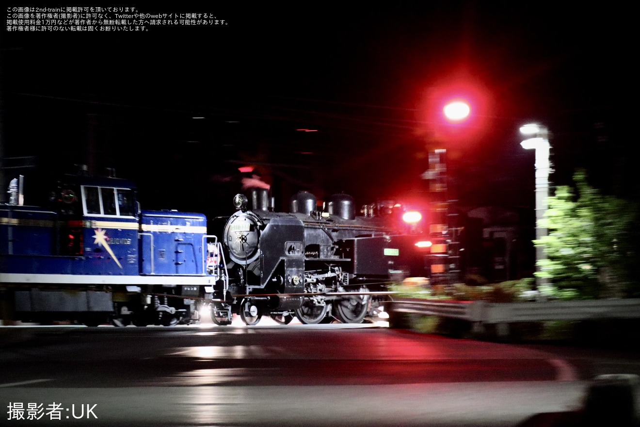【東武】C11-325が有火状態で野岩鉄道・会津鉄道方面へ試運転の拡大写真