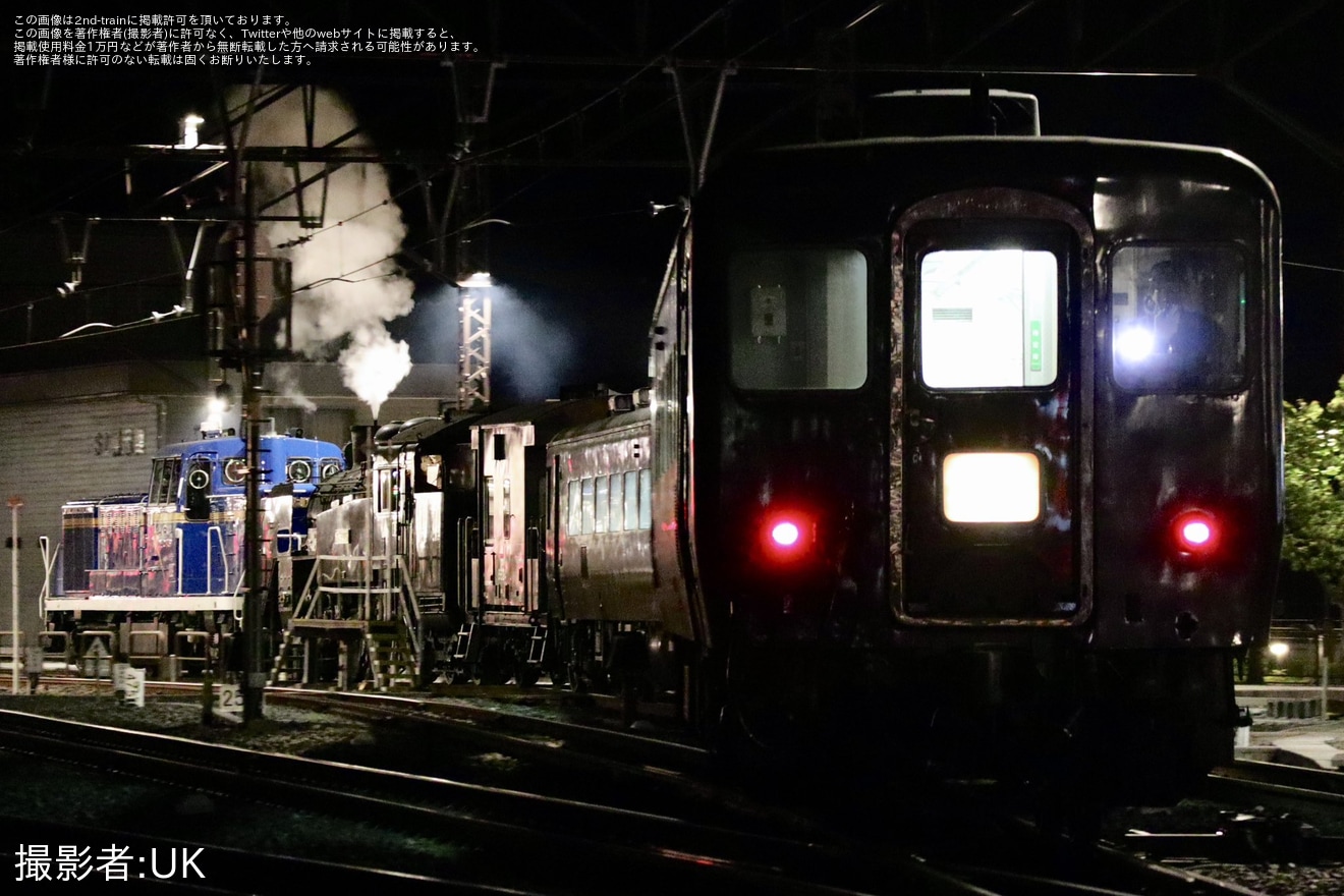 【東武】C11-325が有火状態で野岩鉄道・会津鉄道方面へ試運転の拡大写真