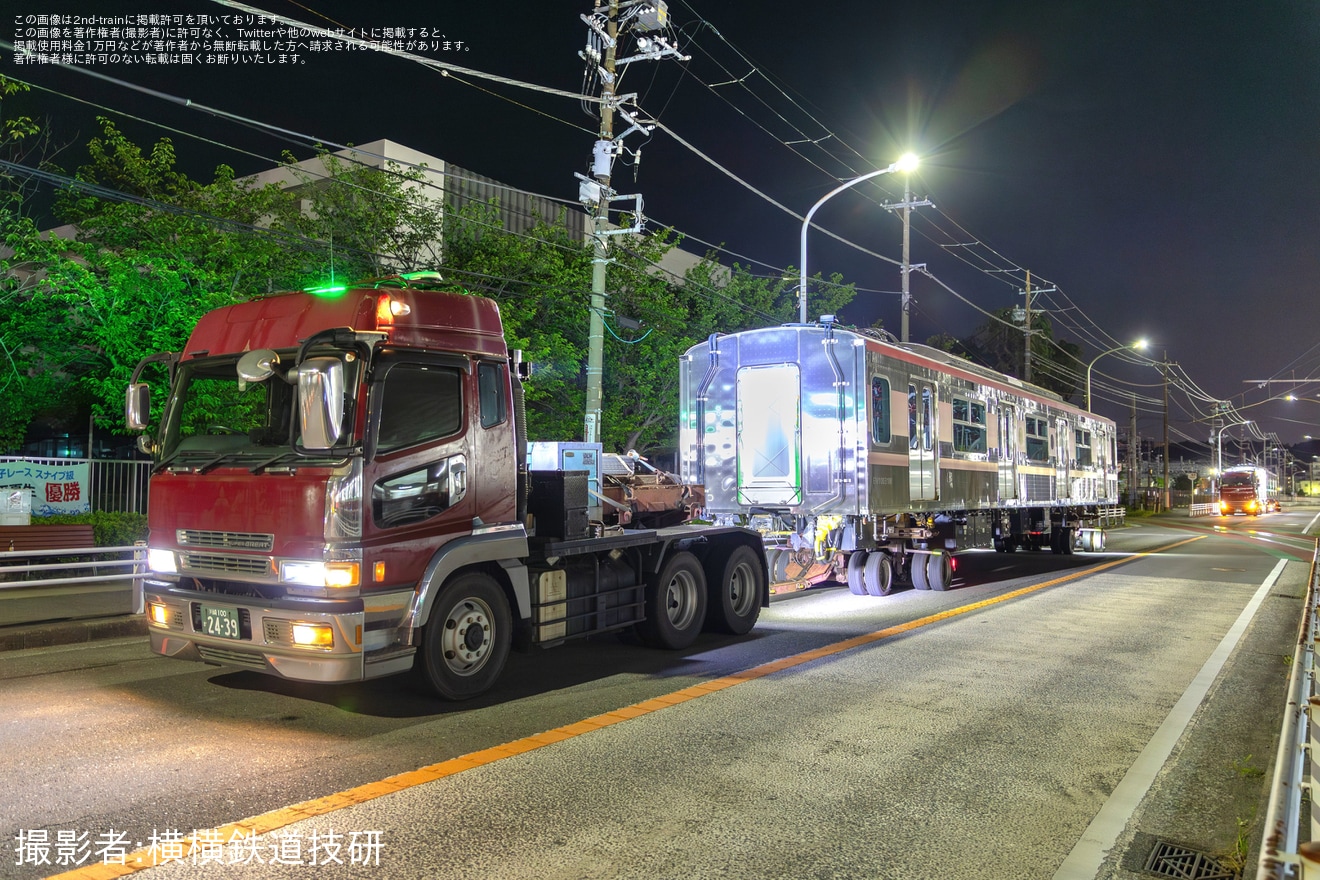 【PR】フィリピン国鉄南北通勤線EM10000形第3編成陸送の拡大写真