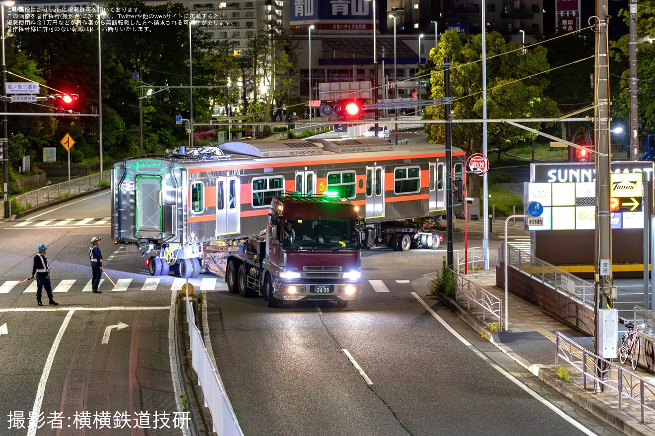 【PR】フィリピン国鉄南北通勤線EM10000形第3編成陸送の拡大写真