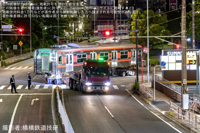 【PR】フィリピン国鉄南北通勤線EM10000形第3編成陸送を不明で撮影した写真