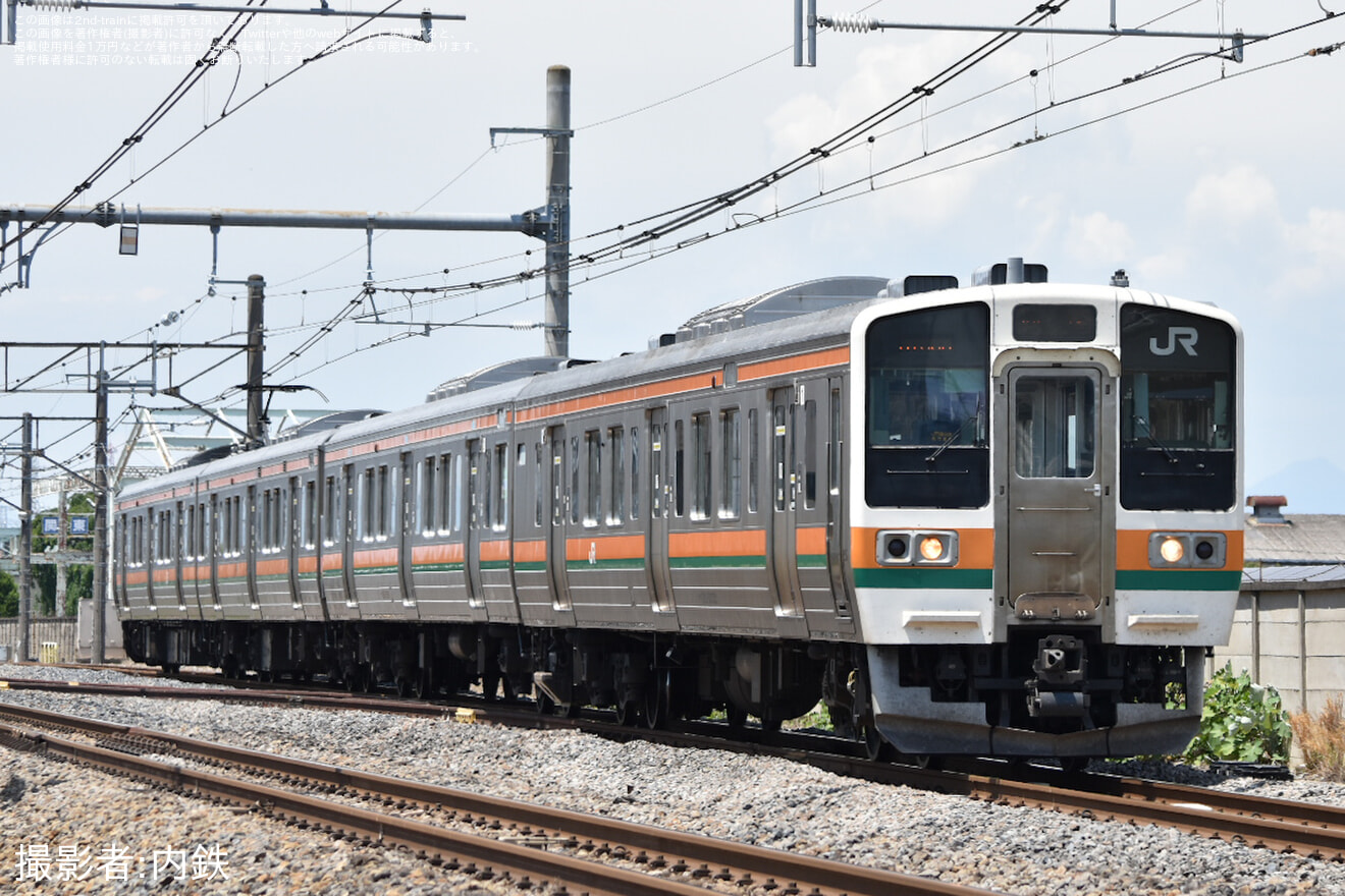 【JR東】211系A30編成大宮総合車両センター入場回送の拡大写真