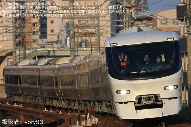 【JR海】385系E1編成が中央本線で性能確認試運転を不明で撮影した写真