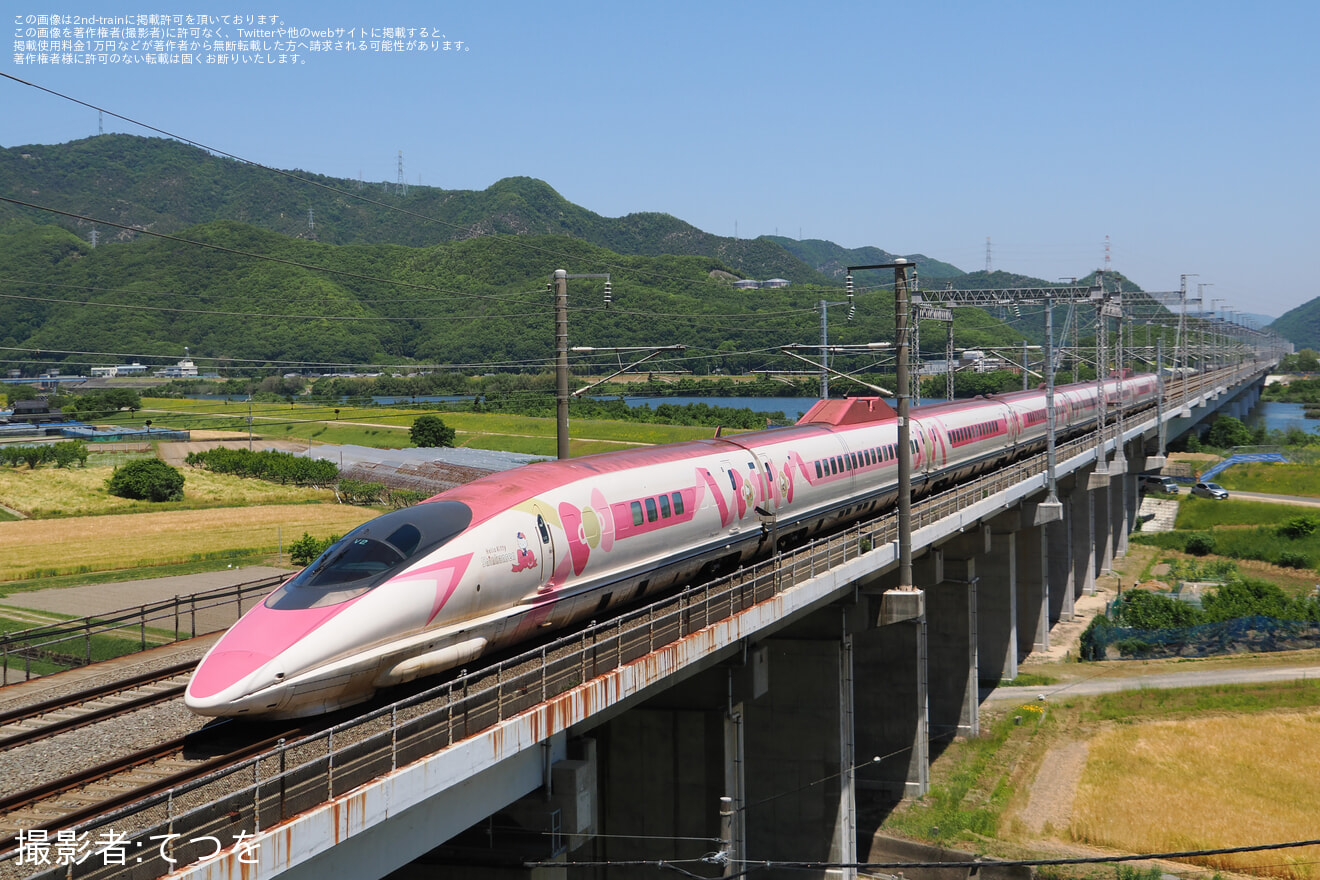 【JR西】500系V2編成「ハローキティ新幹線」ラストランの拡大写真