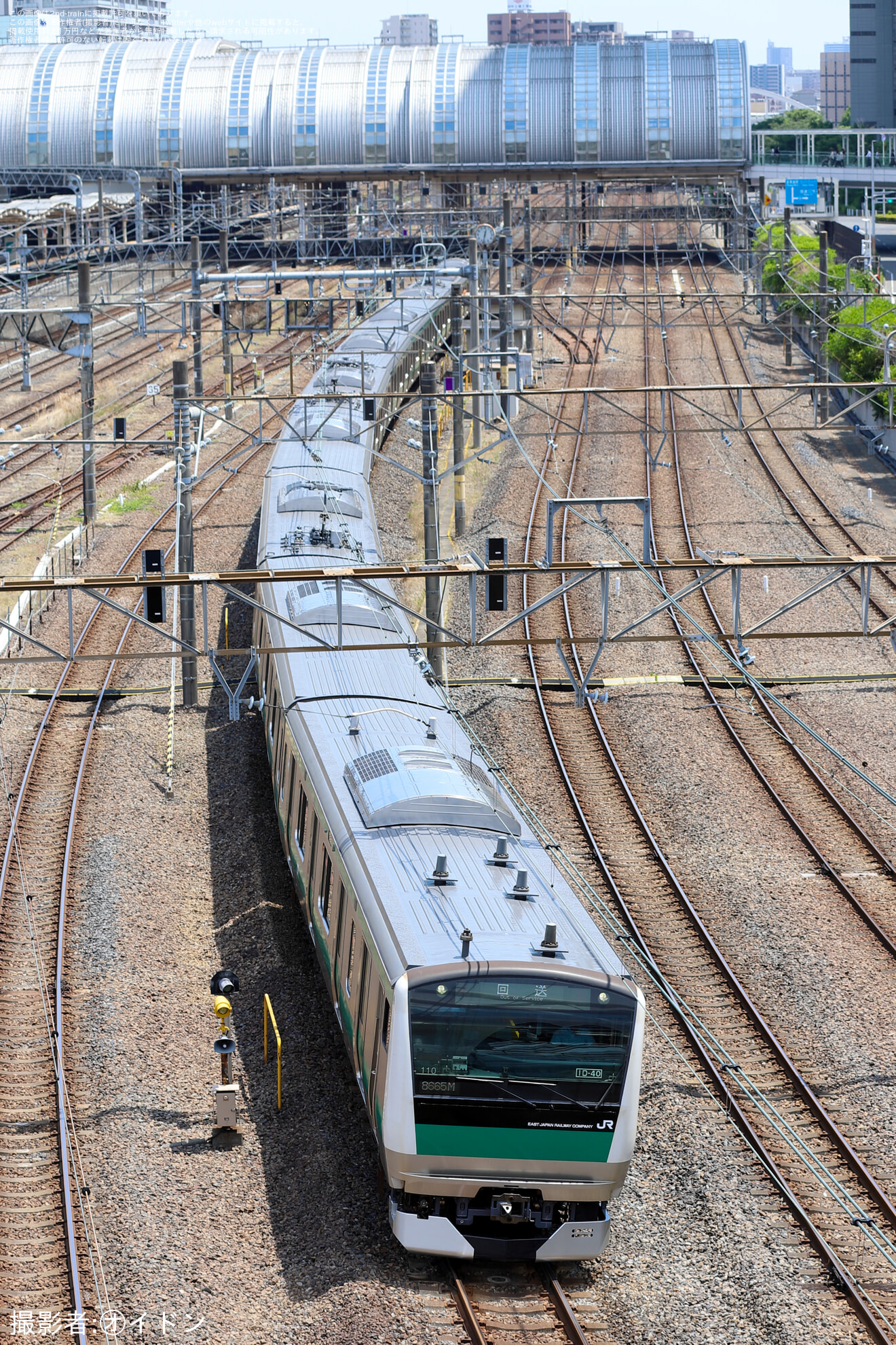 【JR東】E233系7000番台ハエ110編成 東京総合車両センター出場回送の拡大写真
