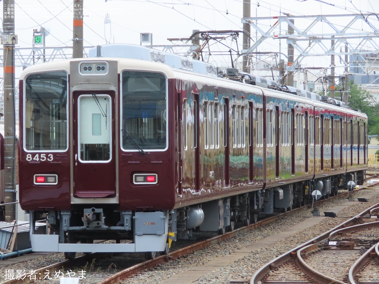 【阪急】8300系8333Fが4両編成化され正雀で確認の拡大写真