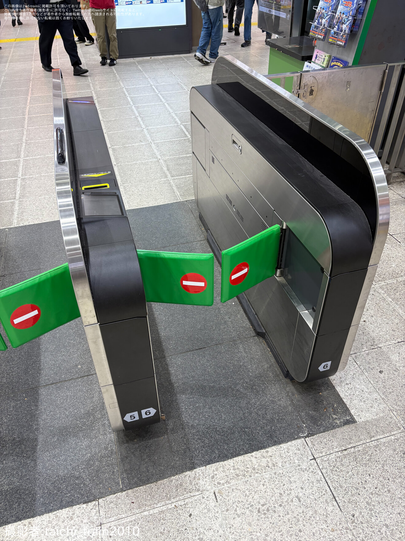 【JR東】西荻窪駅の改札付近の混雑緩和策が実施の拡大写真