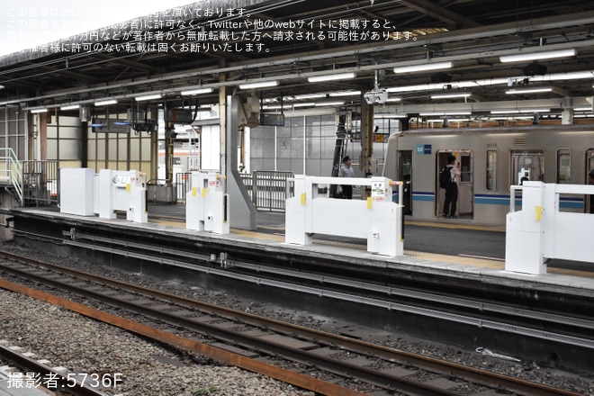 【JR東】中央快速線 中野駅にホームドアが設置を中野駅で撮影した写真