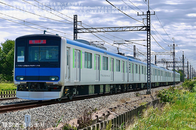 【東武】60000系61609F津覇車輌入場を不明で撮影した写真