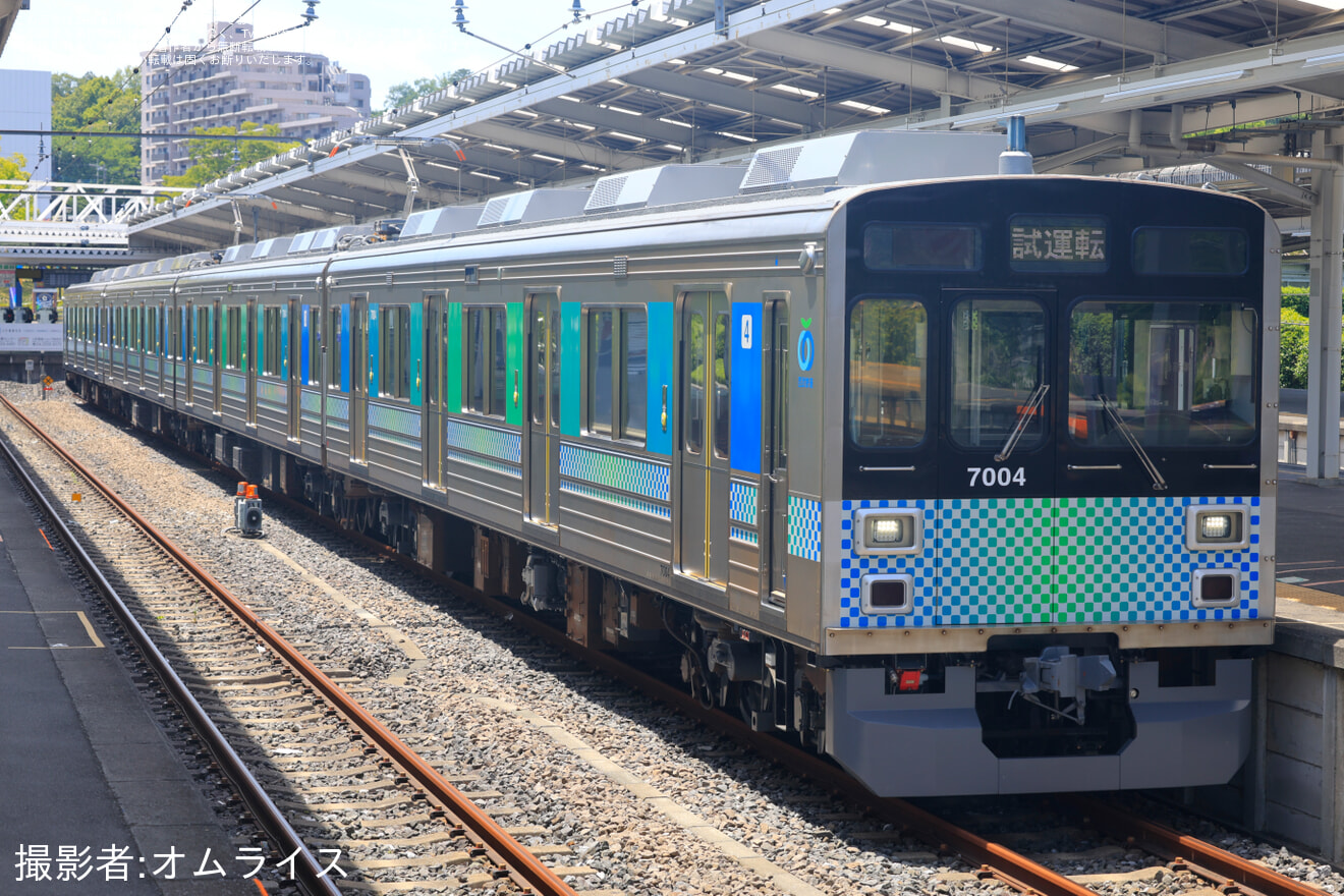 【西武】7000系7104F(元東急9000系9005F) 狭山線内ハンドル訓練の拡大写真