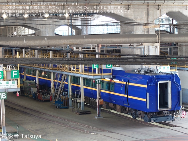 【JR東】253系1000番台OM-N02編成が大宮総合車両センターで新塗装へ(側面も目撃)（1枚目）