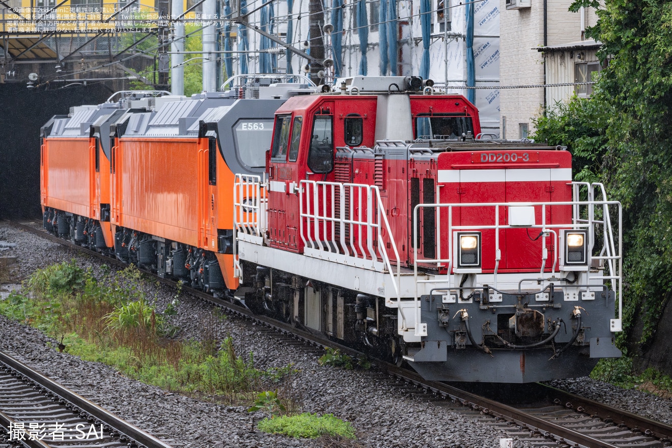 【台鉄】E500形E563+E564東芝府中事業所出場甲種輸送の拡大写真
