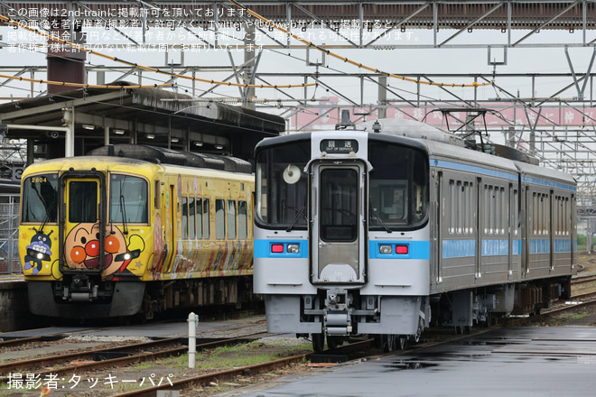 を多度津駅で撮影した写真