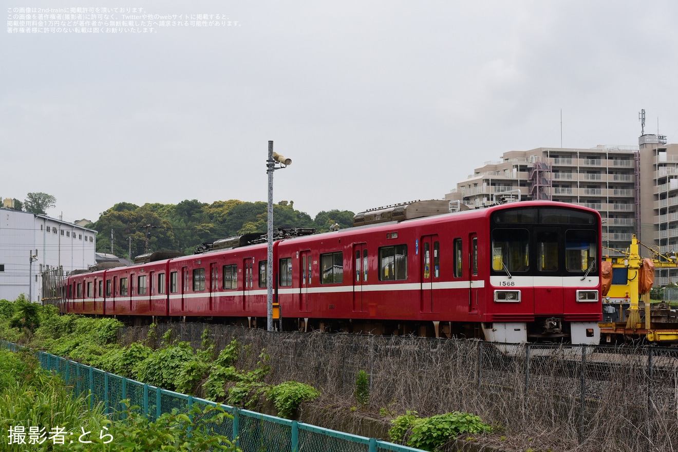 【京急】1500形1565編成が久里浜工場内で解体待ちの状態にの拡大写真