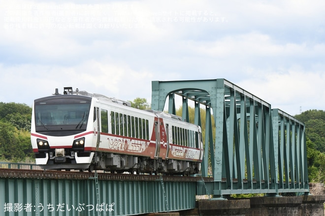 【JR東】HB-E300系「ひなび」を使用した「ふるまい酒まつり号」が運転（2枚目）