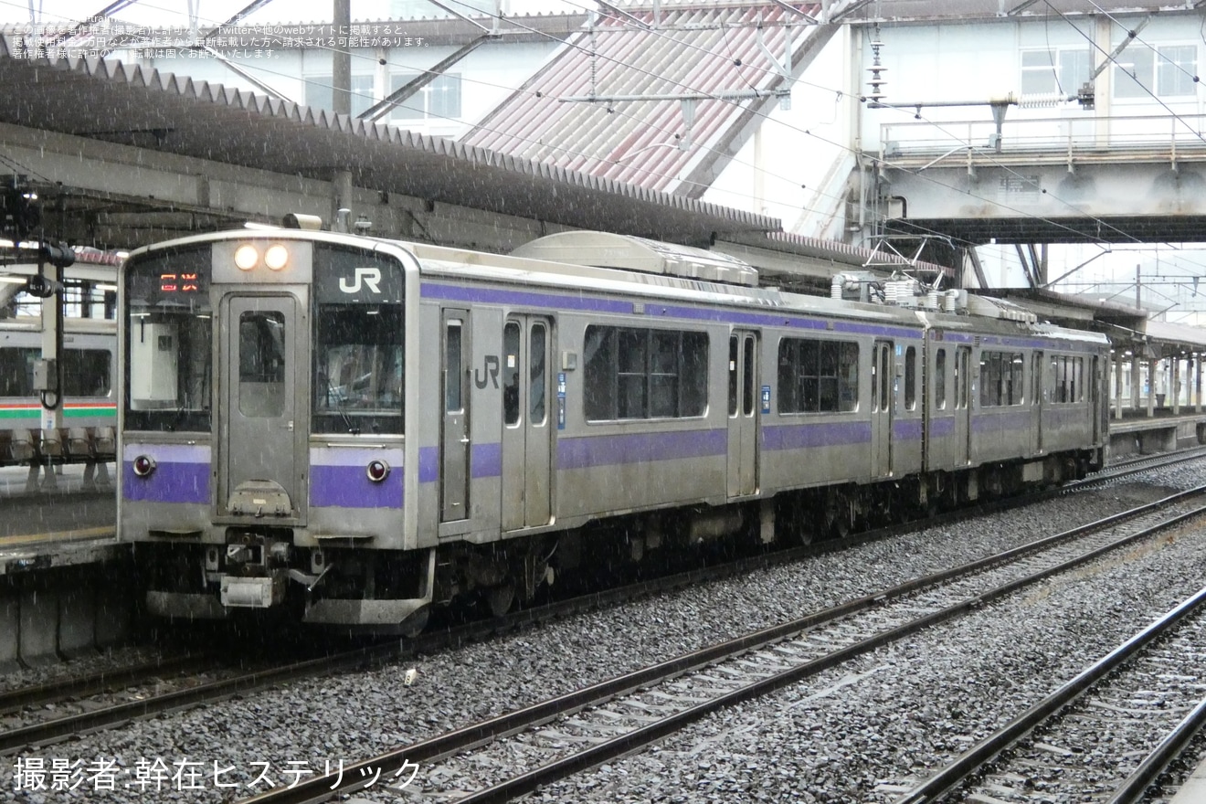 【JR東】701系1013編成が郡山総合車両センター入場回送の拡大写真
