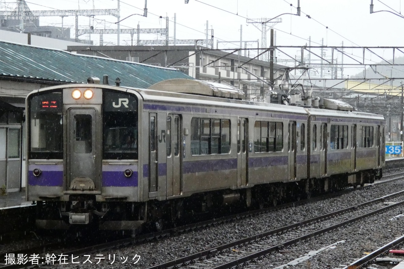 【JR東】701系1013編成が郡山総合車両センター入場回送の拡大写真