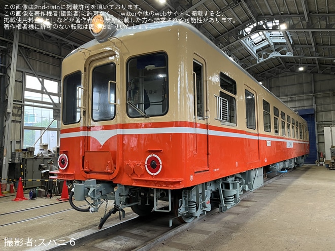 【小坂】「キハ2101 車輛外観塗装修復完了セレモニー」開催 - 小坂鉄道レールパーク機関車庫にて撮影