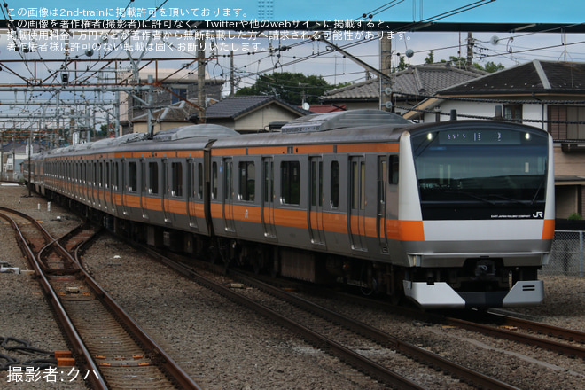 【JR東】E233系トタT16編成 長野総合車両センターから出場回送 - 豊田駅にて撮影