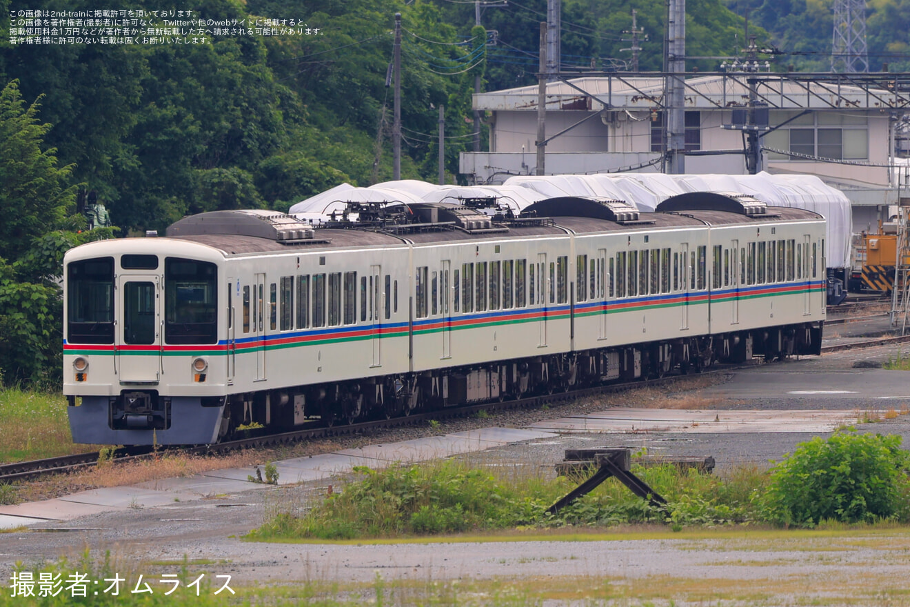 【西武】4000系4023F 一部の部品撤去の拡大写真