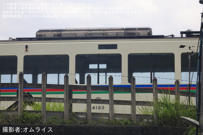 【西武】4000系4023F 一部の部品撤去 - 横瀬車両基地にて撮影