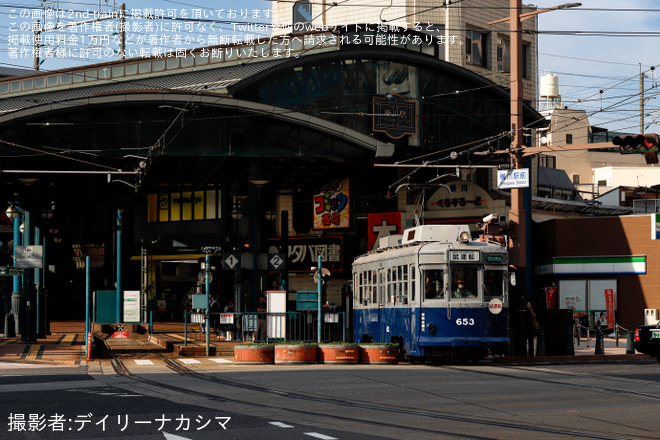 【広電】650形653号車が復刻塗装で千田車庫出場試運転 - 横川駅にて撮影