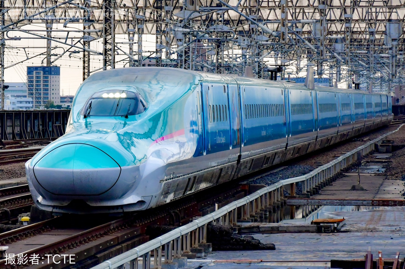 【JR東】「Magical Jubilee Shinkansen(マジカルジュビリー新幹線)」運行開始の拡大写真