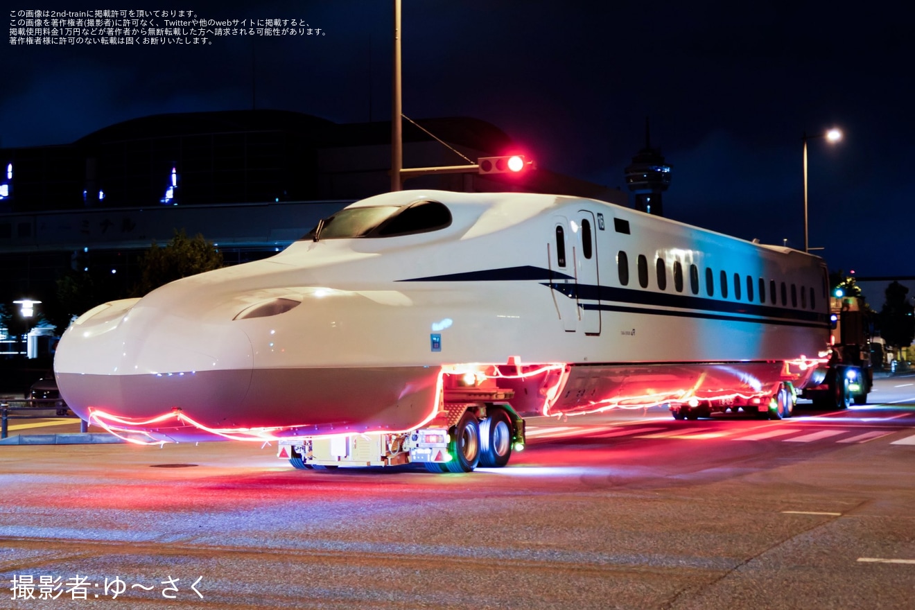 【JR西】N700S H8編成が新製陸送の拡大写真