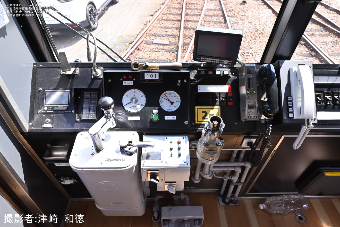 【叡電】100系「舞」が鉄道友の会向けに展示の拡大写真