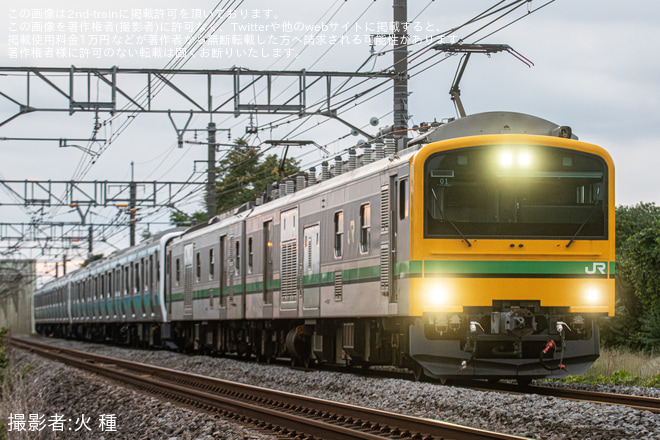 【JR東】E131系200番台ナノN6編成+ナノN5編成が越後石山から配給輸送を新町～神保原間で撮影した写真