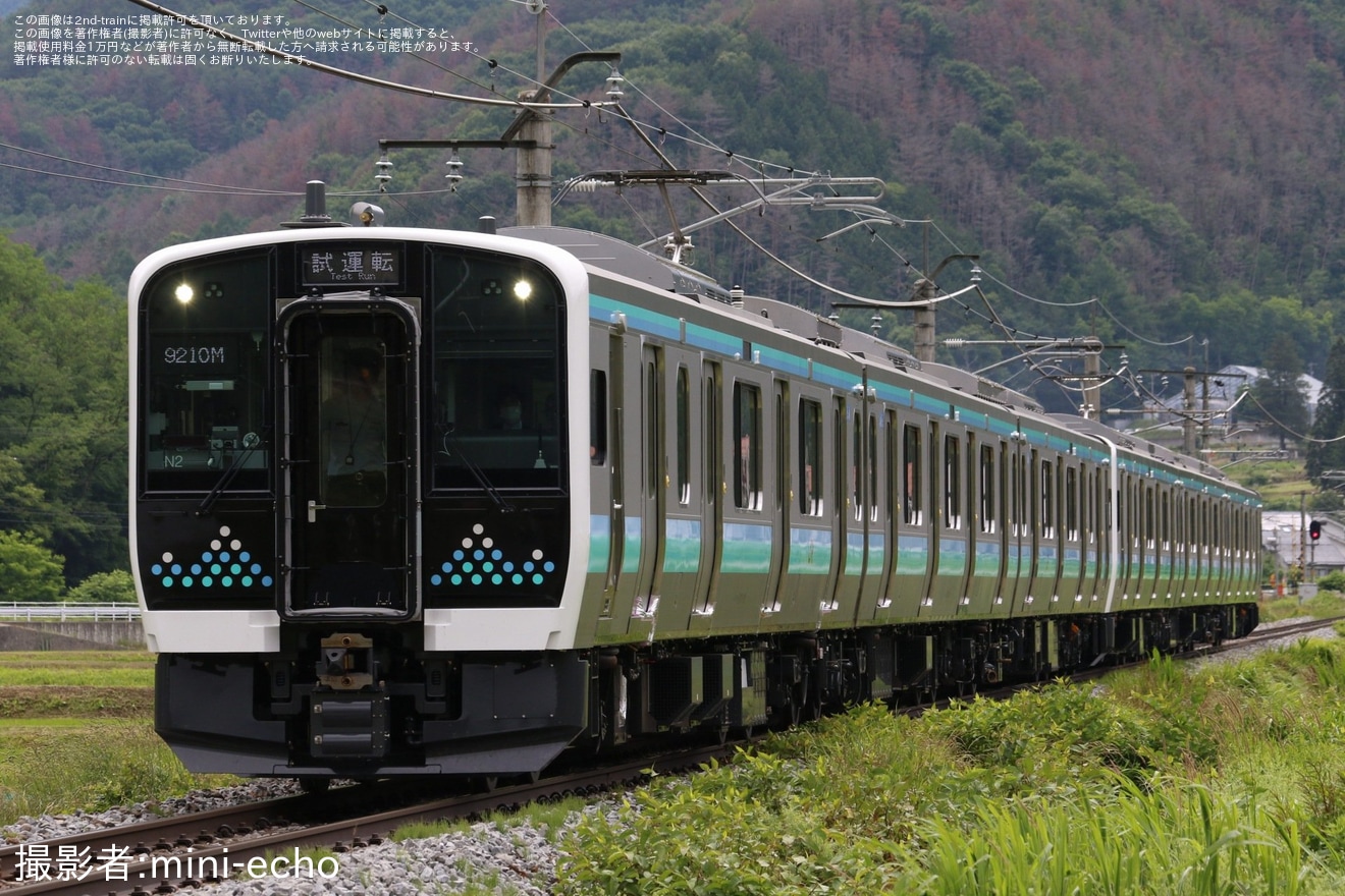 【JR東】E131系N2編成+N1編成が6両編成で性能試験の拡大写真