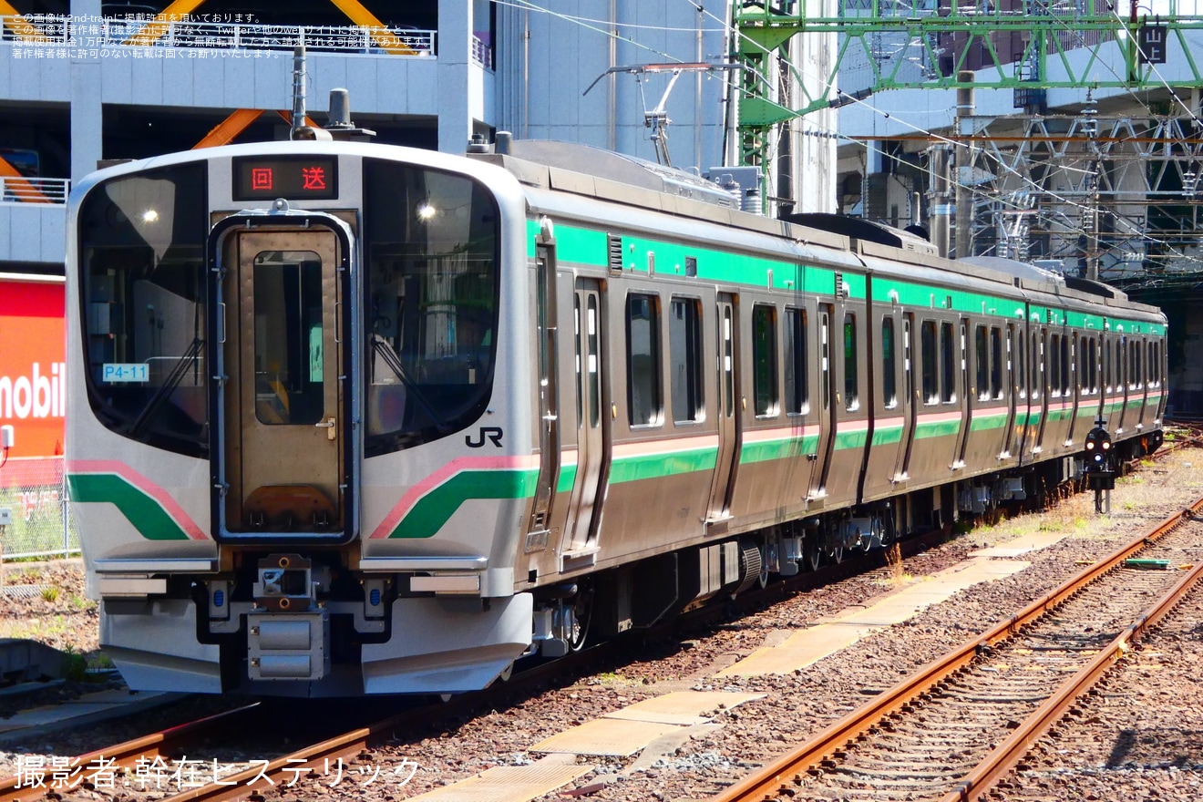 【JR東】E721系P4-11編成がワンマン対応改造を終え郡山総合車両センター出場回送の拡大写真
