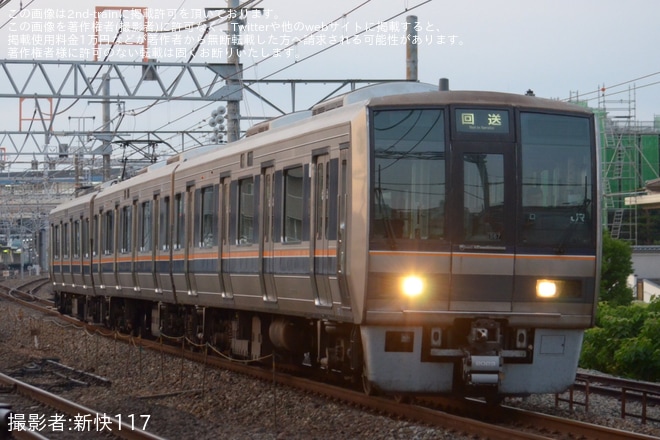 【JR西】207系S67編成が網干総合車両所本所へ入場回送を不明で撮影した写真