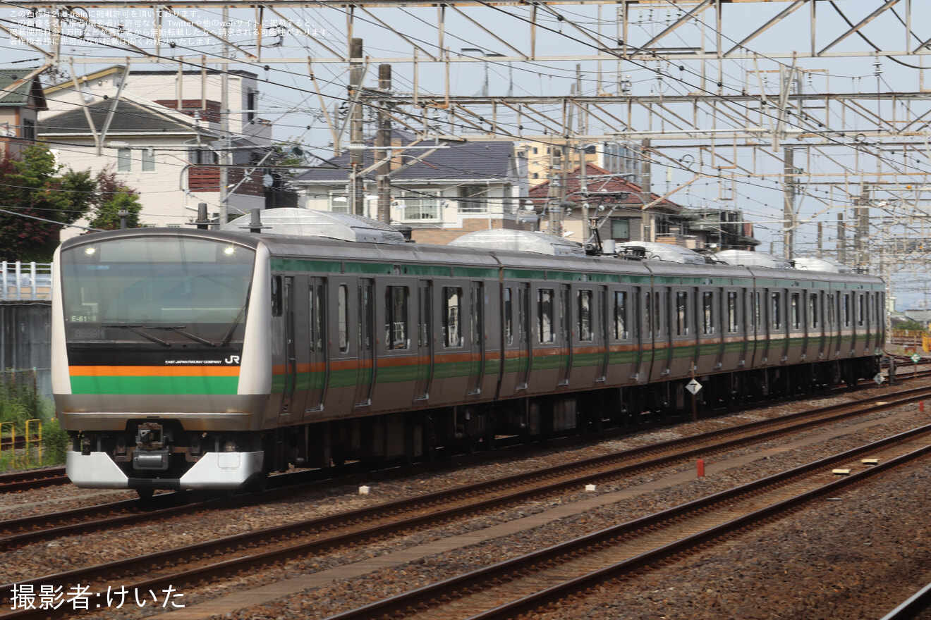 【JR東】E233系E-61編成が東京総合車両センターを出場の拡大写真